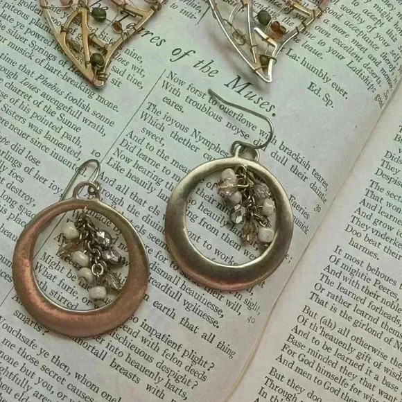 Vintage set  of 5 goldtone drop dangle earrings - Picture 8 of 12